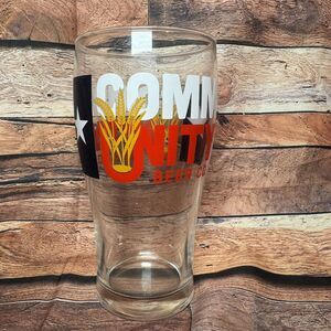 Community Craft Beer Company Drinking Glass Wheat Logo 14 Ounce Dallas, Texas
